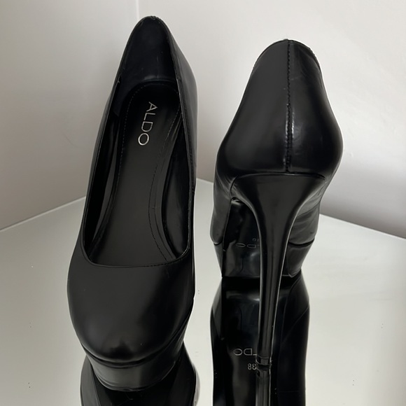 Aldo Black Heel Size 38 - Picture 2 of 8